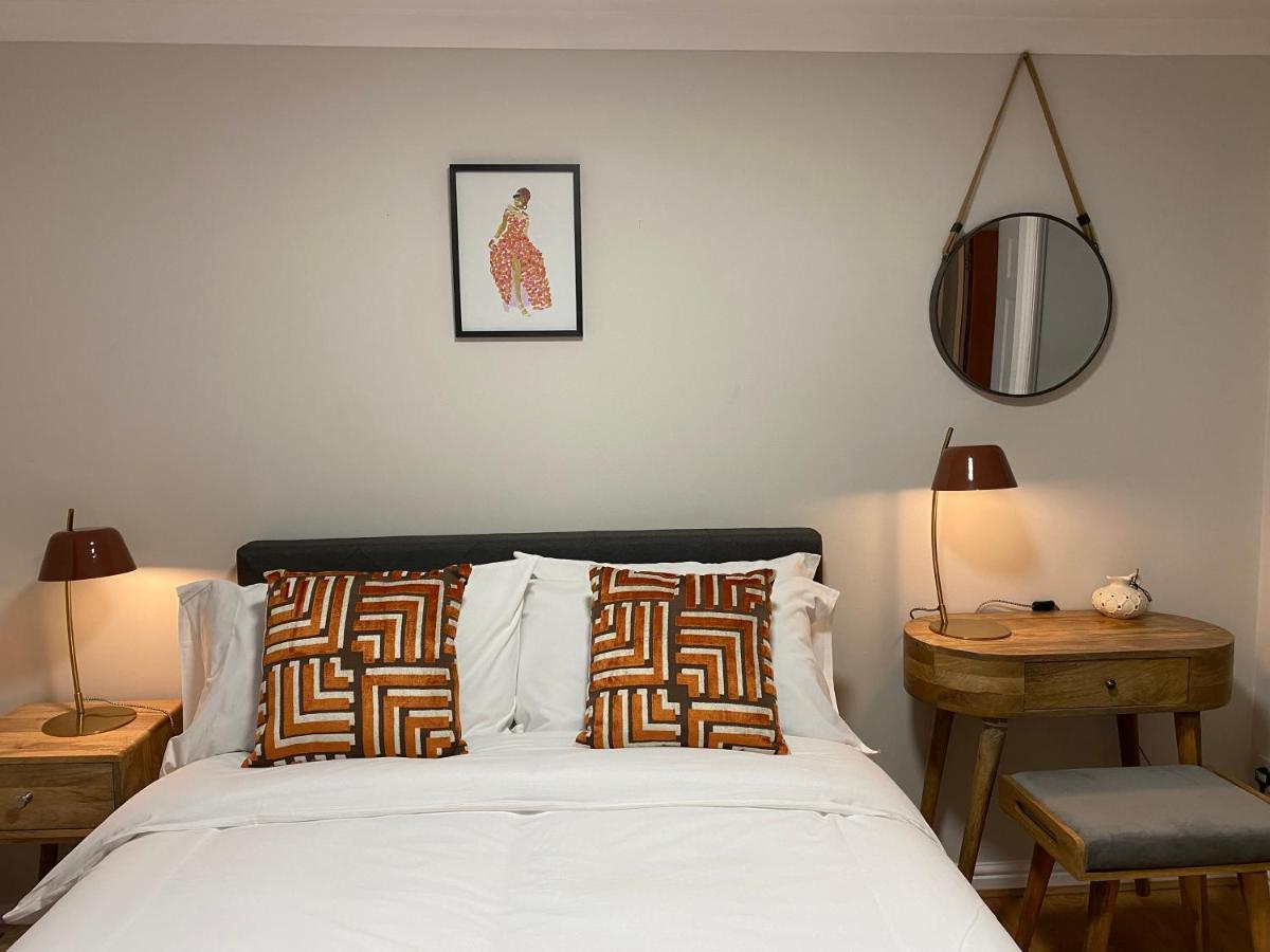 אדינבורו Private Main Door Lovely 2 Bedroom Apartment מראה חיצוני תמונה