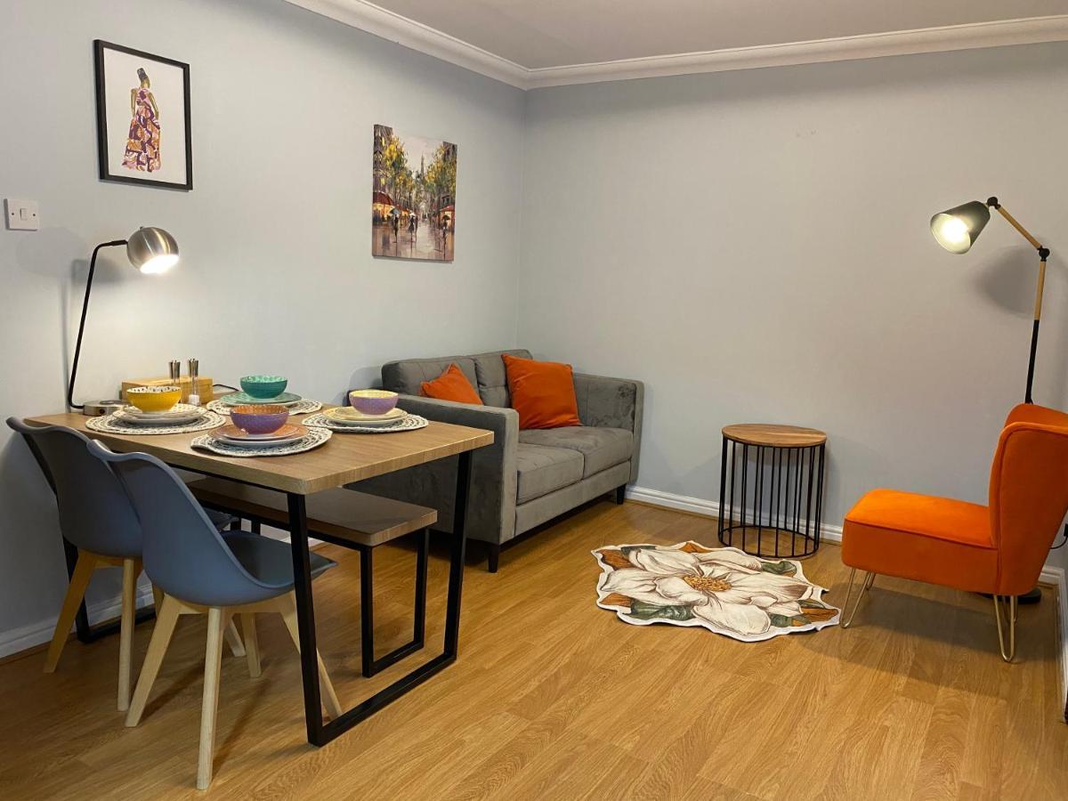 אדינבורו Private Main Door Lovely 2 Bedroom Apartment מראה חיצוני תמונה