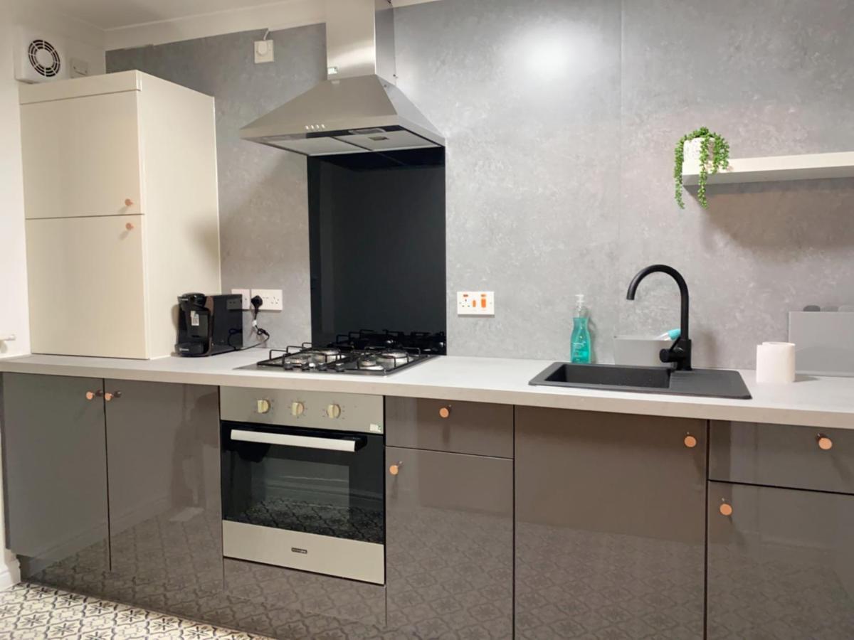 אדינבורו Private Main Door Lovely 2 Bedroom Apartment מראה חיצוני תמונה